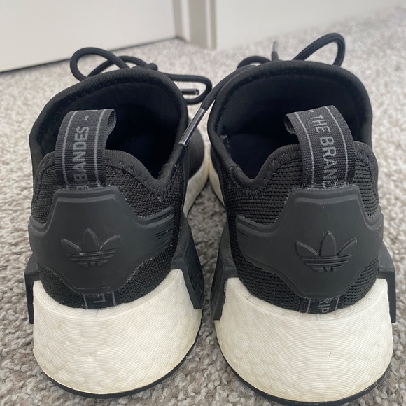 Shoes - Picture 2 of 4